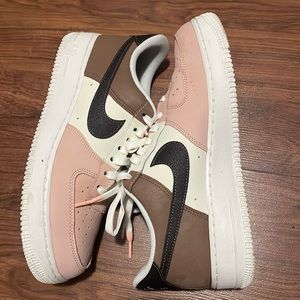 Nike air force 1 acrtic orange and velvet brown size 10.5 mens